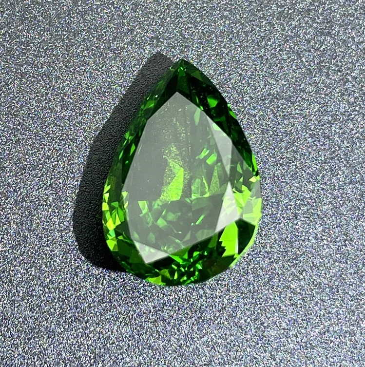 Ювелирные изделия ZHF, свободный драгоценный камень, оптовая цена, ограненный Фианит, грубый натуральный квадратный фианит 10*15 12,75 карат