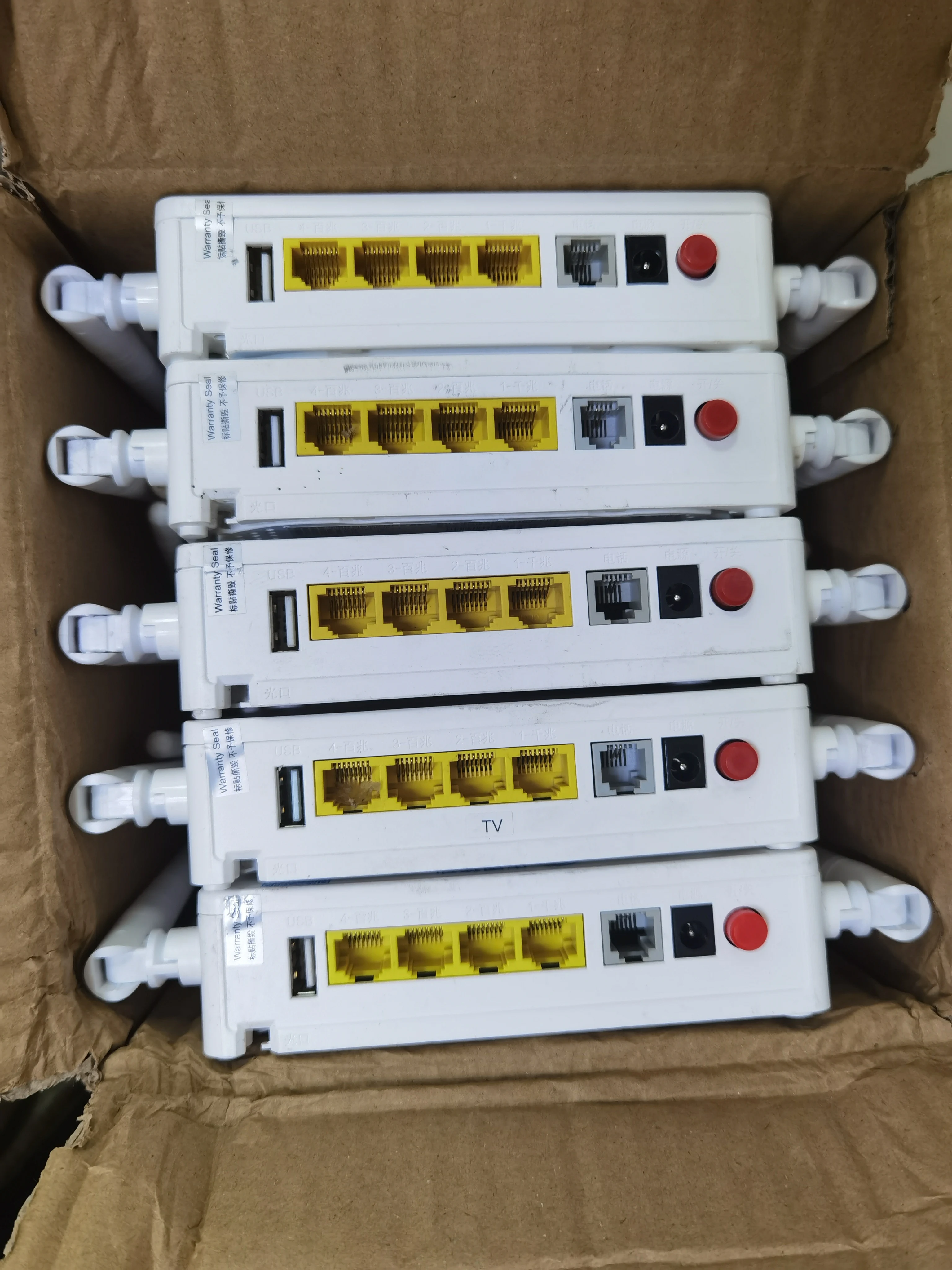 GPON ONU MODEM.jpg