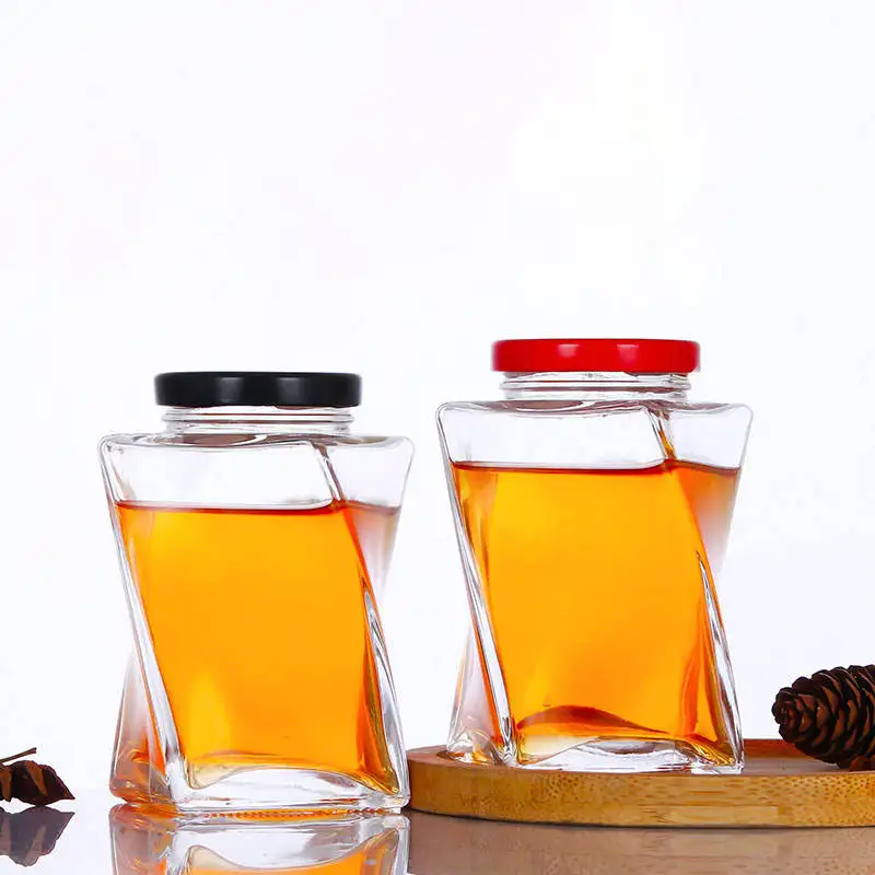 Putian stock food containers  300ml glass square storage honey jam candy glass jar with metal lid
