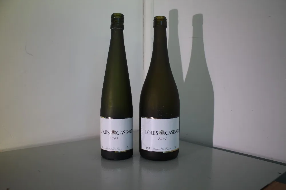 UBL Semi Automatic Sticker Labeled Round Bottle Manual Automatic Labeling Machine/Bottle Labeling Machine/Labeling Machines