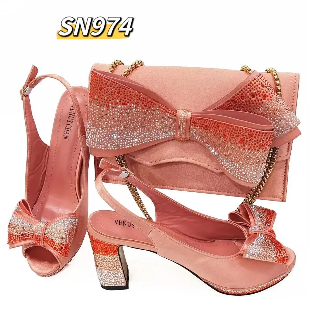 Женские туфли и сумки в 2024