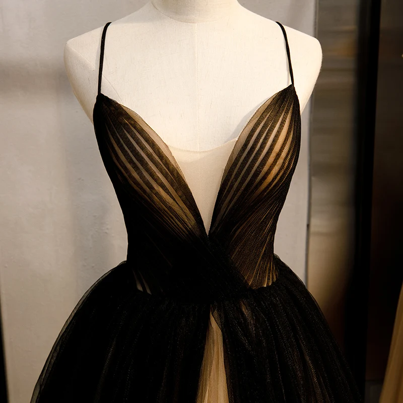 Wholesale Elegant Black Champagne Blended Sheer A-Line Prom Dress Invisible V-Neck Slim Strap Formal Occasion Dresses for Women