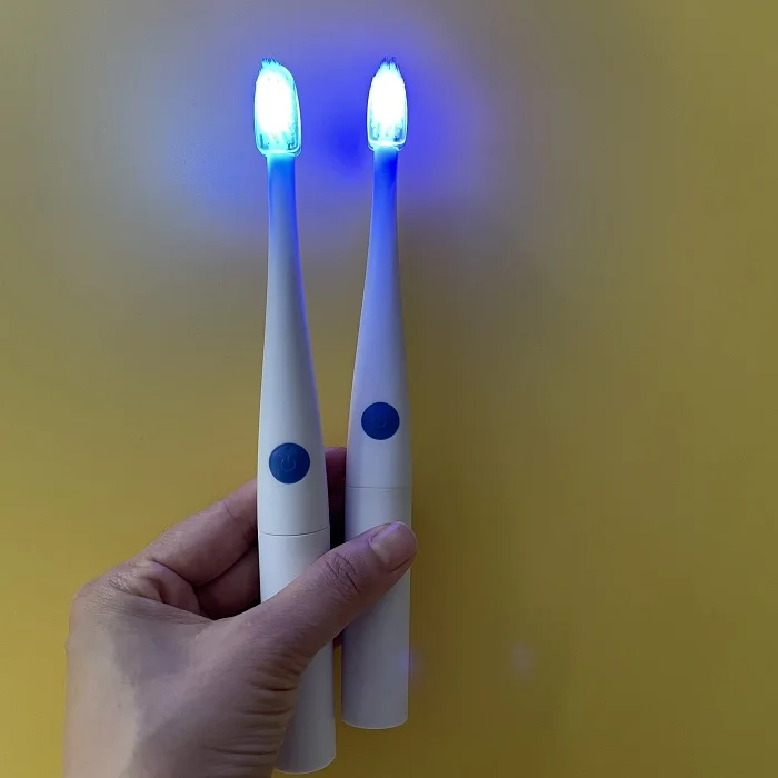 Dental Photo Therapy UV Teeth Whitening LED Light Toothbrush LED Teeth Whitening Toothbrush