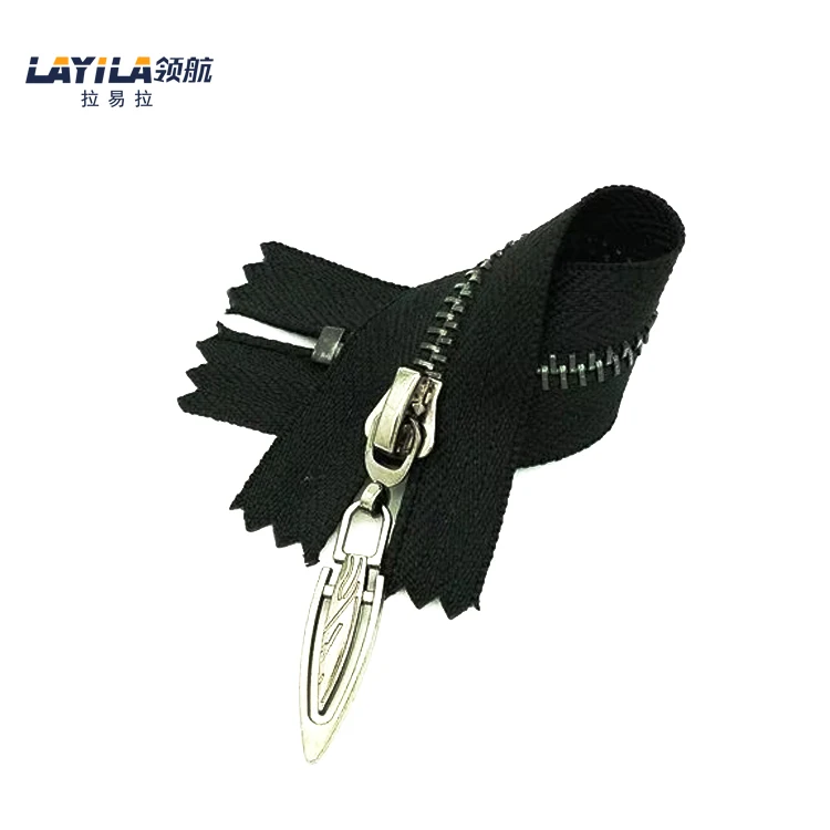 Different Kinds Of Gold Metal Customized Zipper