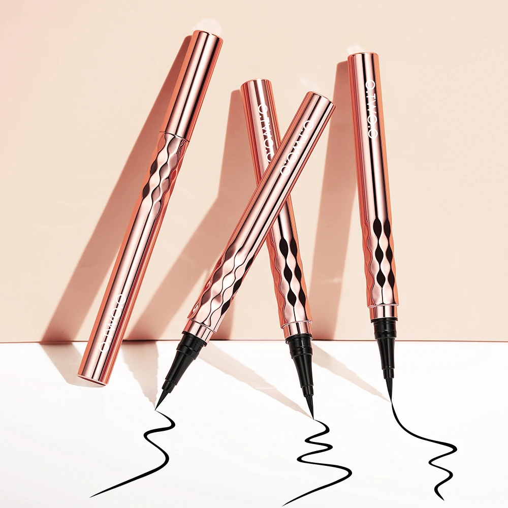 O.TWO.O Stamp Eyeliner Soft Sponge Head Liquid Eyeliner Quick Drying Waterproof Eyeliner Pen Miraculous Cat-eye Stamp 3 Years