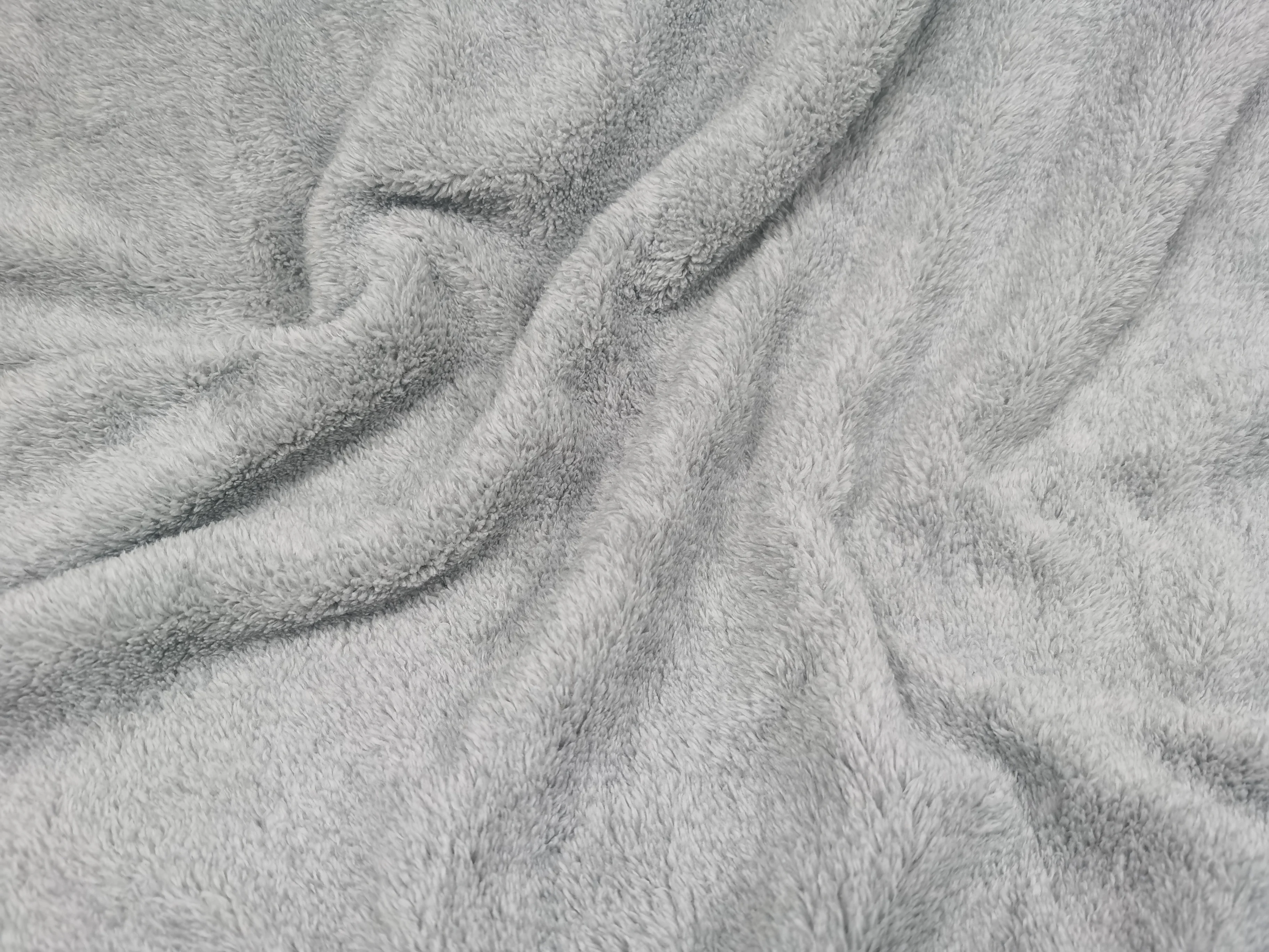 100% Polyester Faux Fur Plush Lambs Fleece Single Side Brush Shu Velveteen Dyed Printed Knitted Sherpa Micro Polar Fleece Fabric