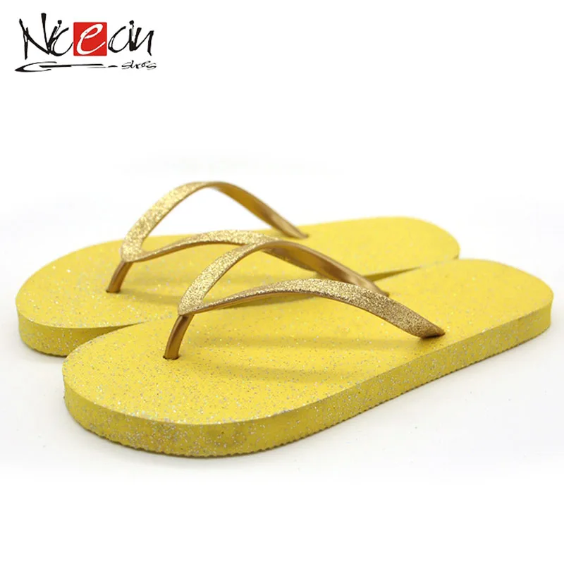 China custom made glitter flip flop strap cheap wholesale outdoor slippers printed logo casual women ladies flip flops