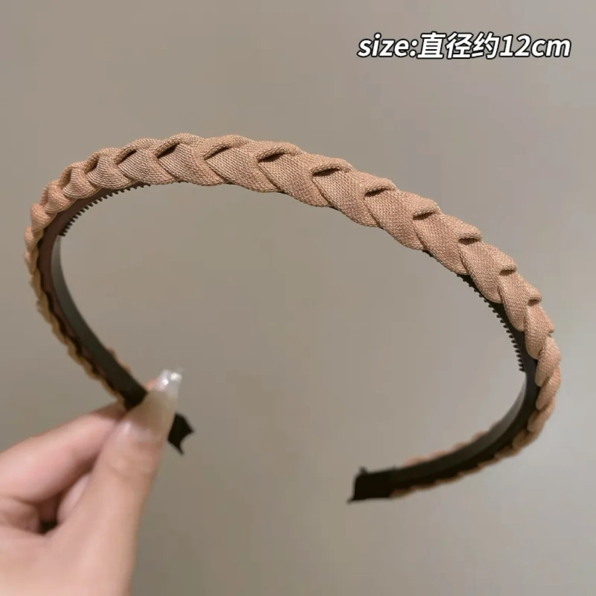 New Simple Wash Face Headband Korean Fashion Twist Non-slip Hair Band With Teeth Women Vintage Fabric Hair Accessories