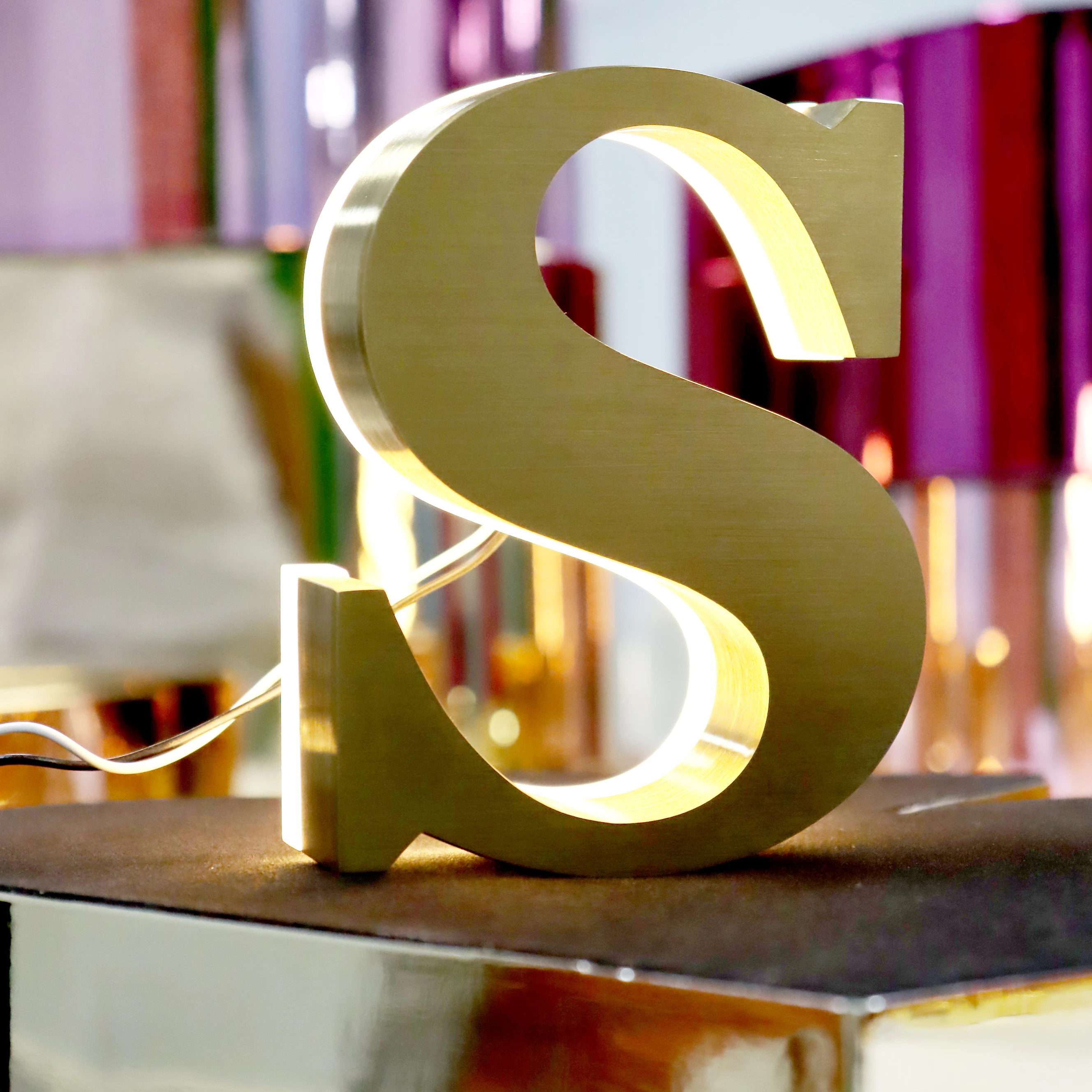 Shop decorations 3D LED Backlit Logo Sign Board Custom Led Backlit Display Signage Waterproof Light Steel Stainless Lighting