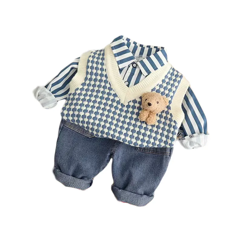 Boys spring and autumn suits hanging bear sweater with vest suit jeans three-piece suit