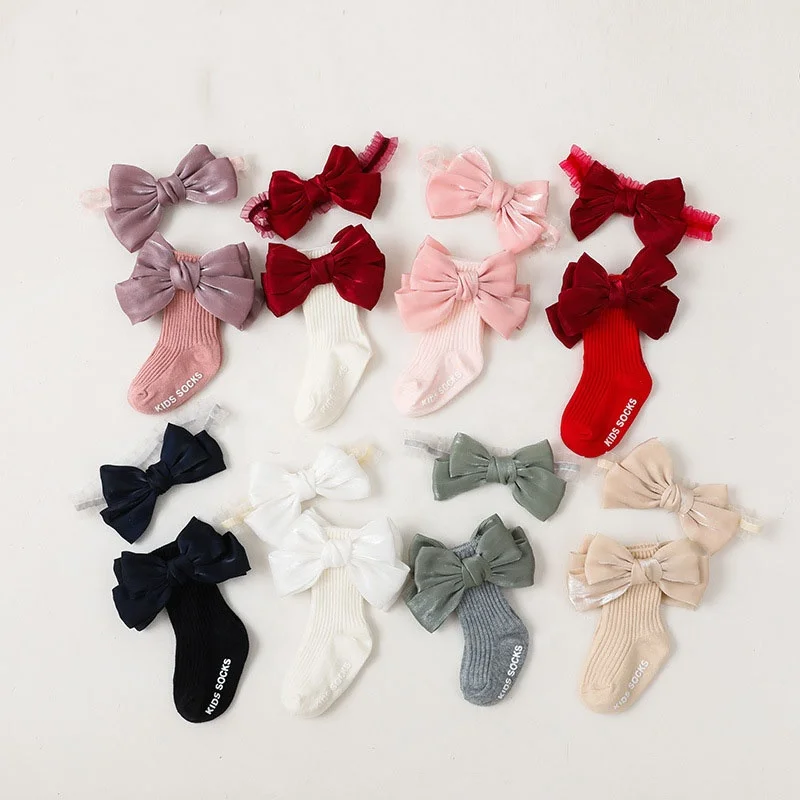Amazon Hot Selling Newborn Girls Unisex Infant Baby Bow Headband and Anti Slip Baby Socks Gift Set