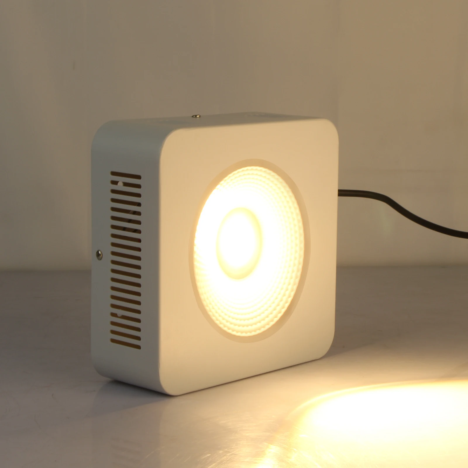 Cre Full Spectrum COB Lamp 95W Aluminum Sunflower Radiator LED Grow Light