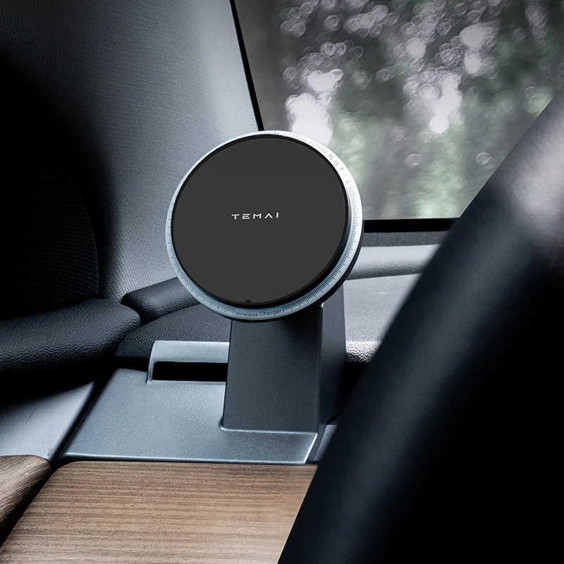 Magnetic Wireless charger Magsafe dashboard phone holder phone bracket charger good quality for Tesla Model 3/Y