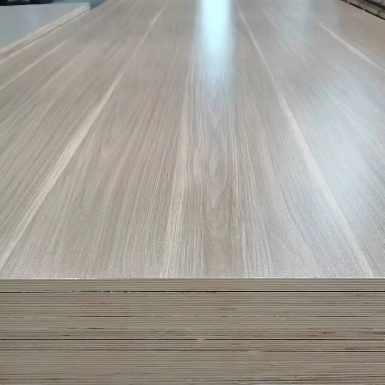 High Glossy Melamine MDF Melamine Laminated MDF Board Melamine MDF Board WIth Competitive Price