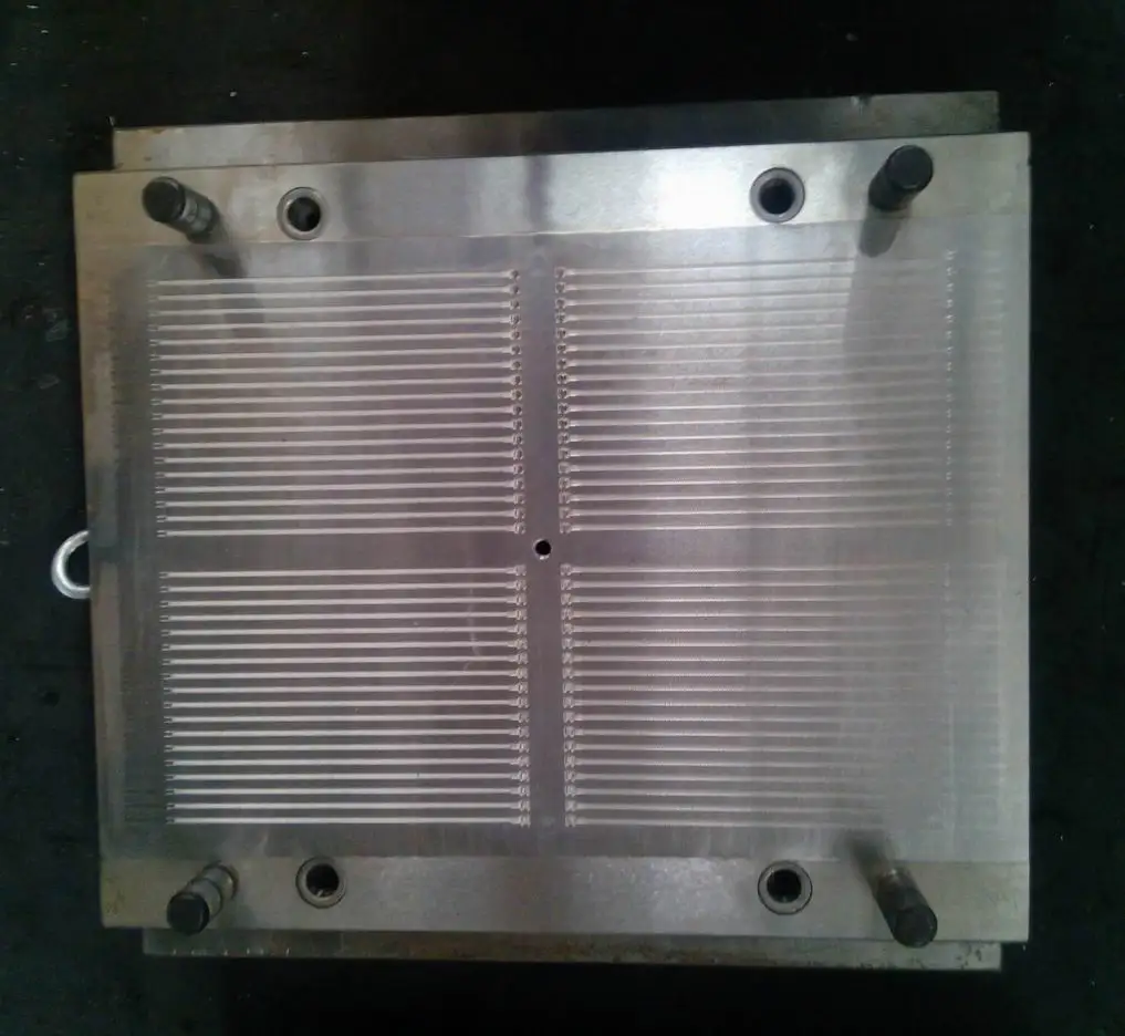 custom manufacture factory price Muti-cavity Plastic injection cable tie  mould