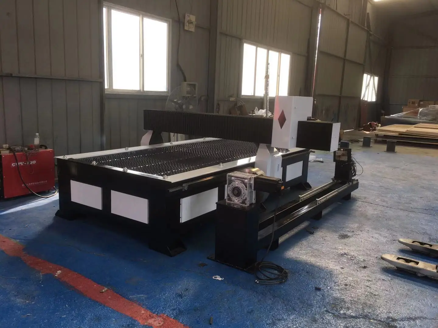 100A  160A 200A hot sale cnc plasma cutting machine plasma cnc cutting machine cnc plasma