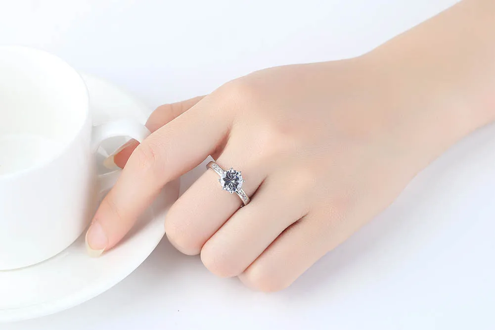 
2021 wholesale custom spot zircon platinum plated ring engraved ring men and women ring halo set 