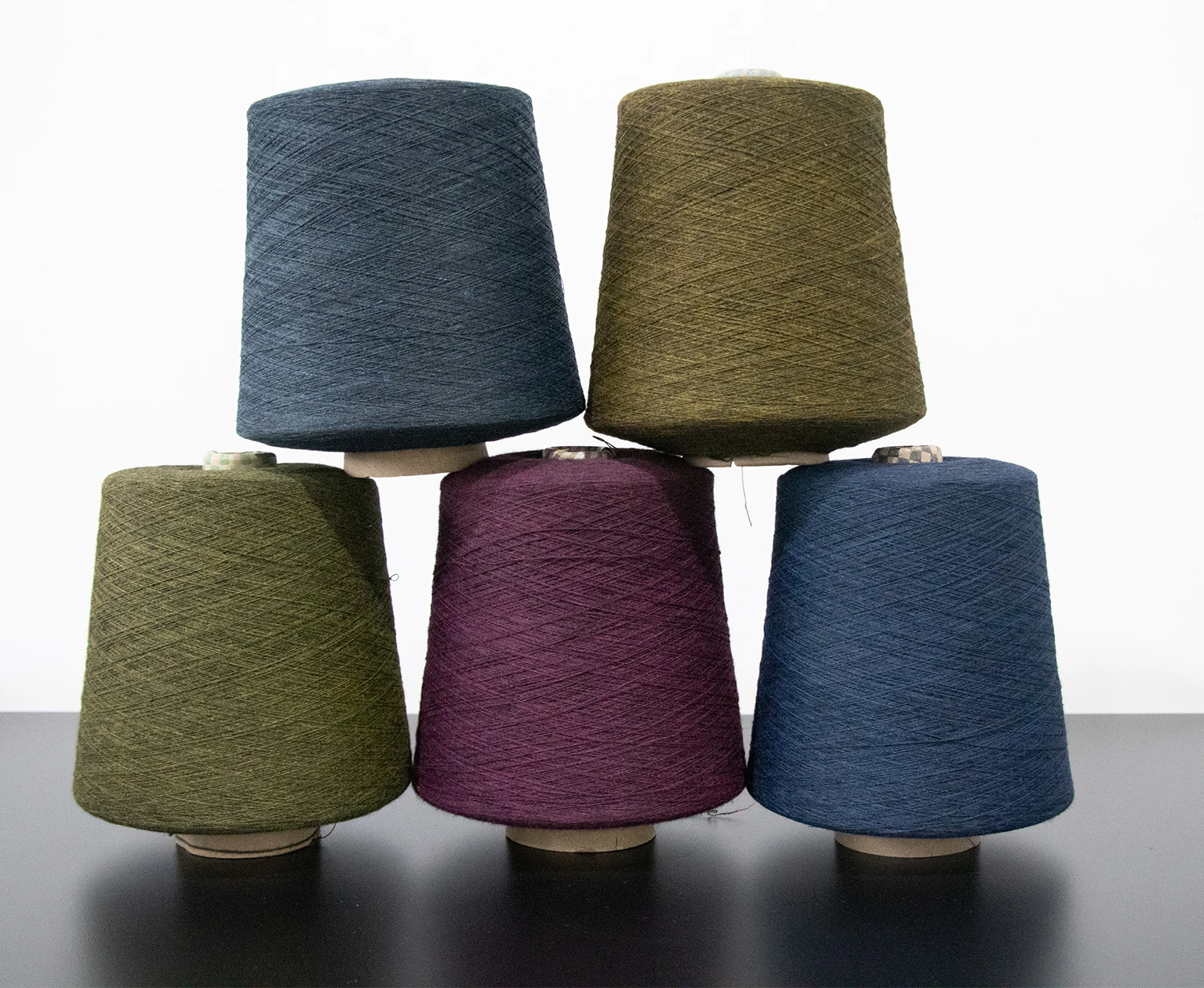 Пряжа из углеродного волокна черного цвета 10s/2 огнестойкая и негорючая с LOI 40 + для спиннинга