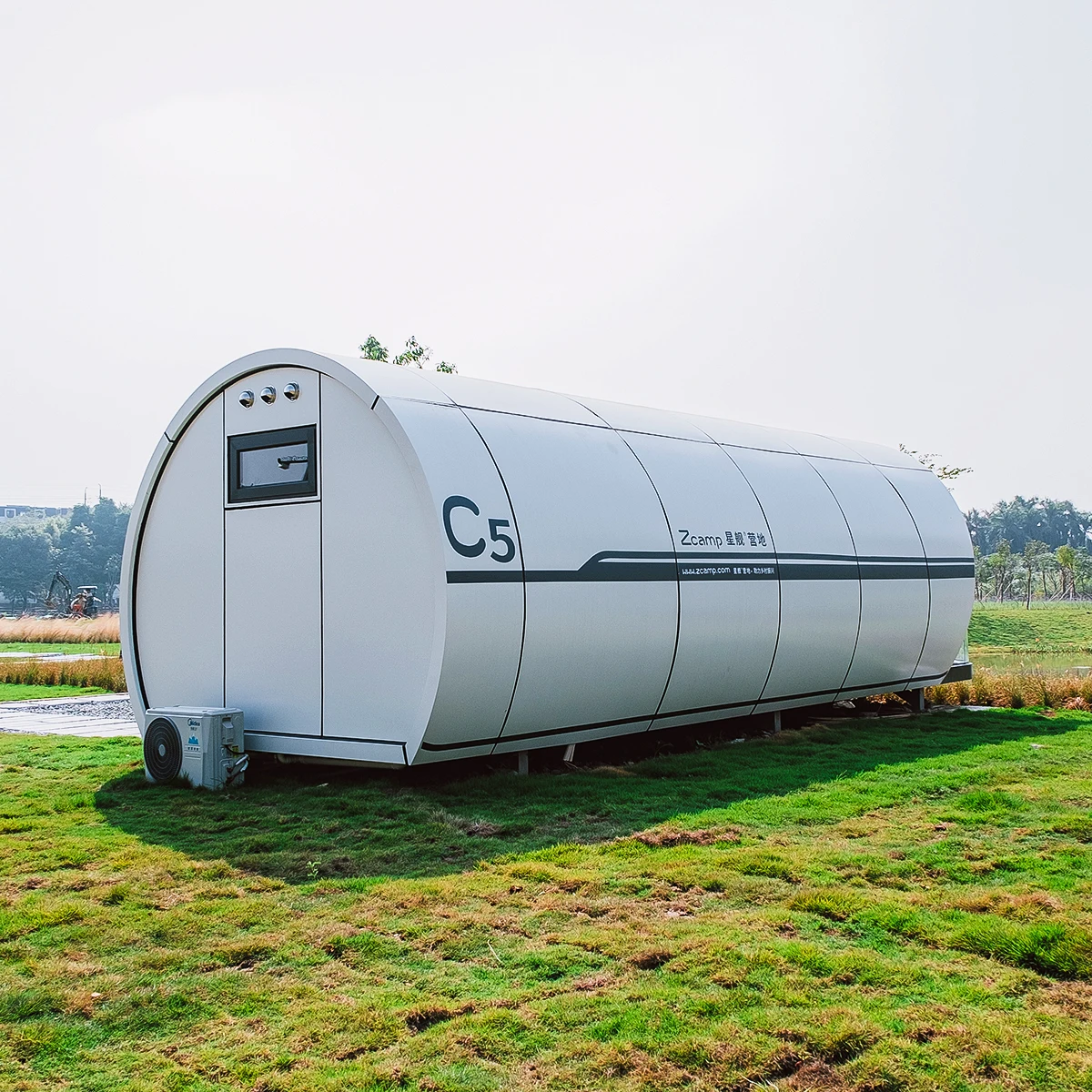 Outdoor Eco Capsule House Luxury Extendable Pod Prefabricated Capsule Hotel Capsule Room Prefab Cabin Container House