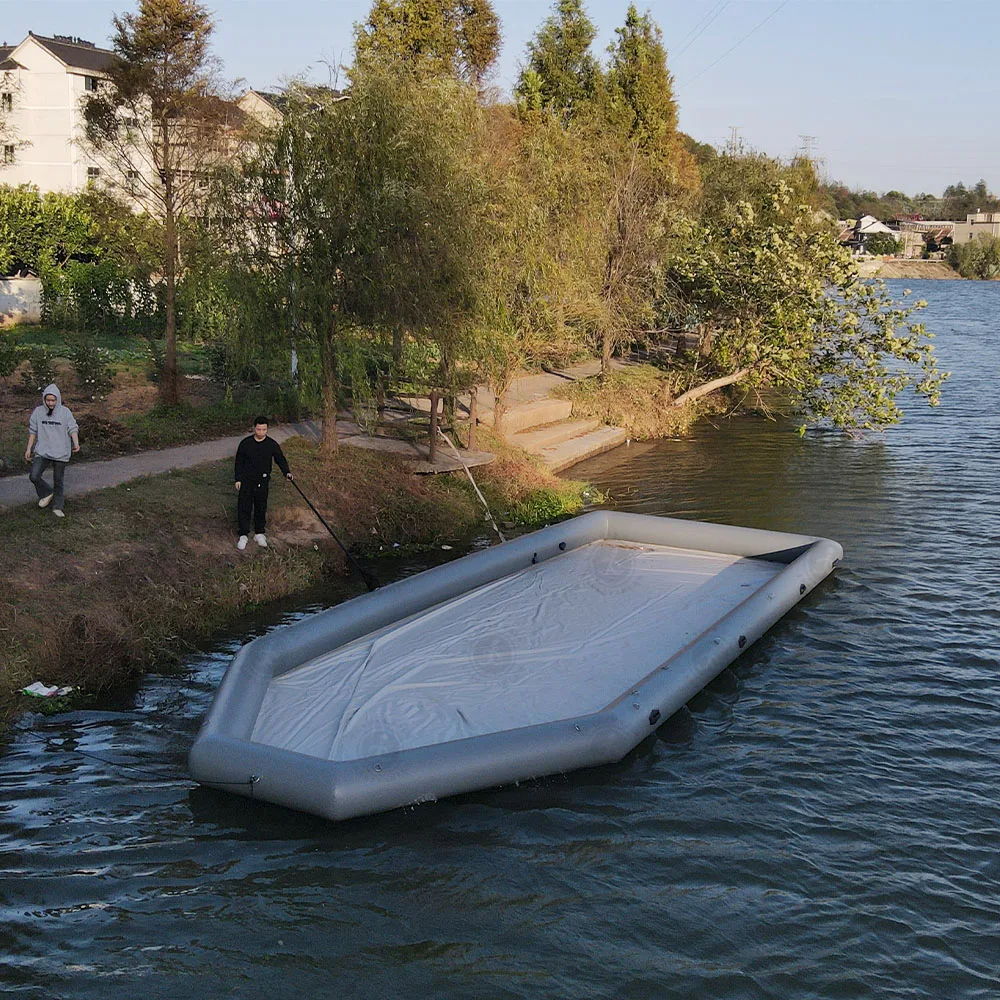 China Factory Custom Personal Watercraft Floating Docks for Easy Mooring Yacht Dry Stacking Solutions with self sucking pump