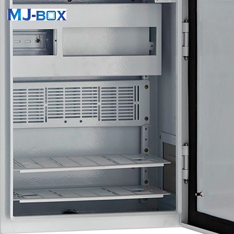 Weatherproof electrical cabinet pole mounted outdoor distribution box