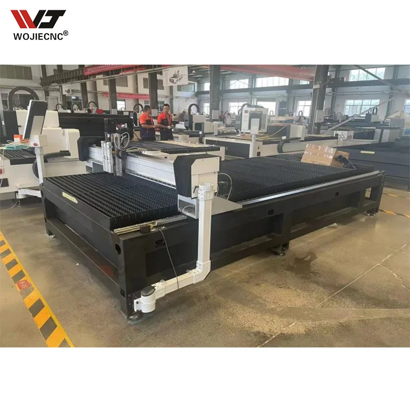 Laser Cutter 1.5KW 2KW 3KW  Laser Cutting Machine For Carbon Steel Stainless Steel