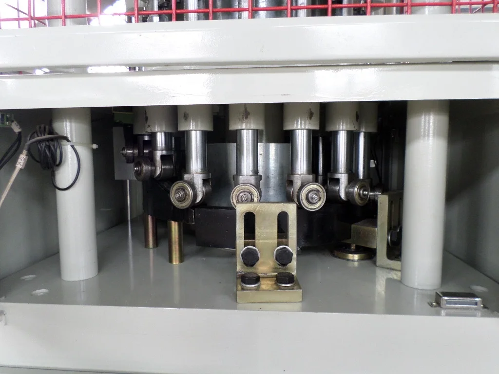 Полностью автоматический экструдер для свечей, производственная линия