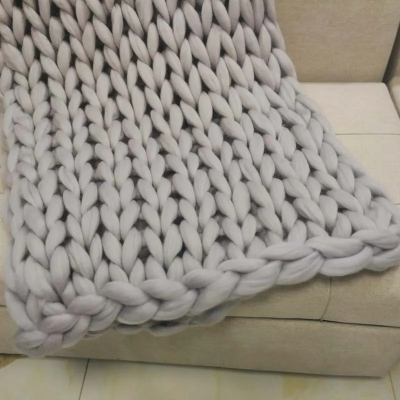 Giant knitting acrylic polyester yarn chunky throw blankets