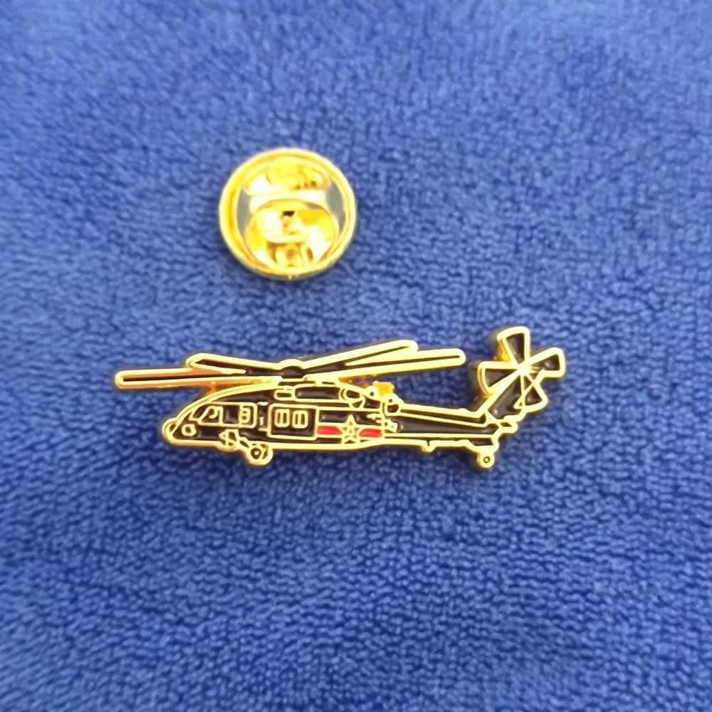 custom soft enamel helicopter lapel pins,Gold Plated Epoxy Star  Fly Wings Plane  Pin badge