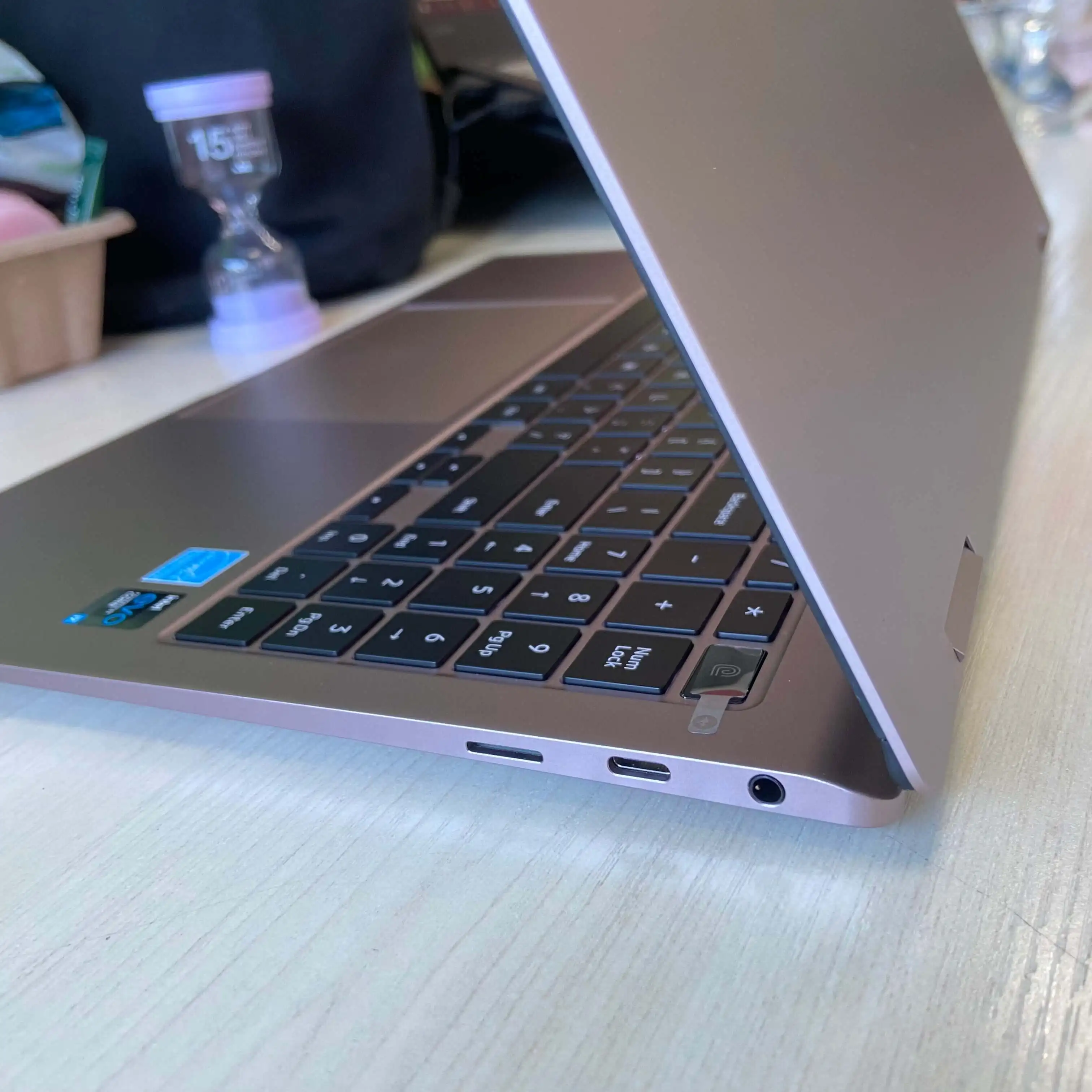 Новые ноутбуки GALAXY BOOK PRO 360 i7-1165G7-16-1TB ssd 15.6in встроенная графика Ноутбук игровой
