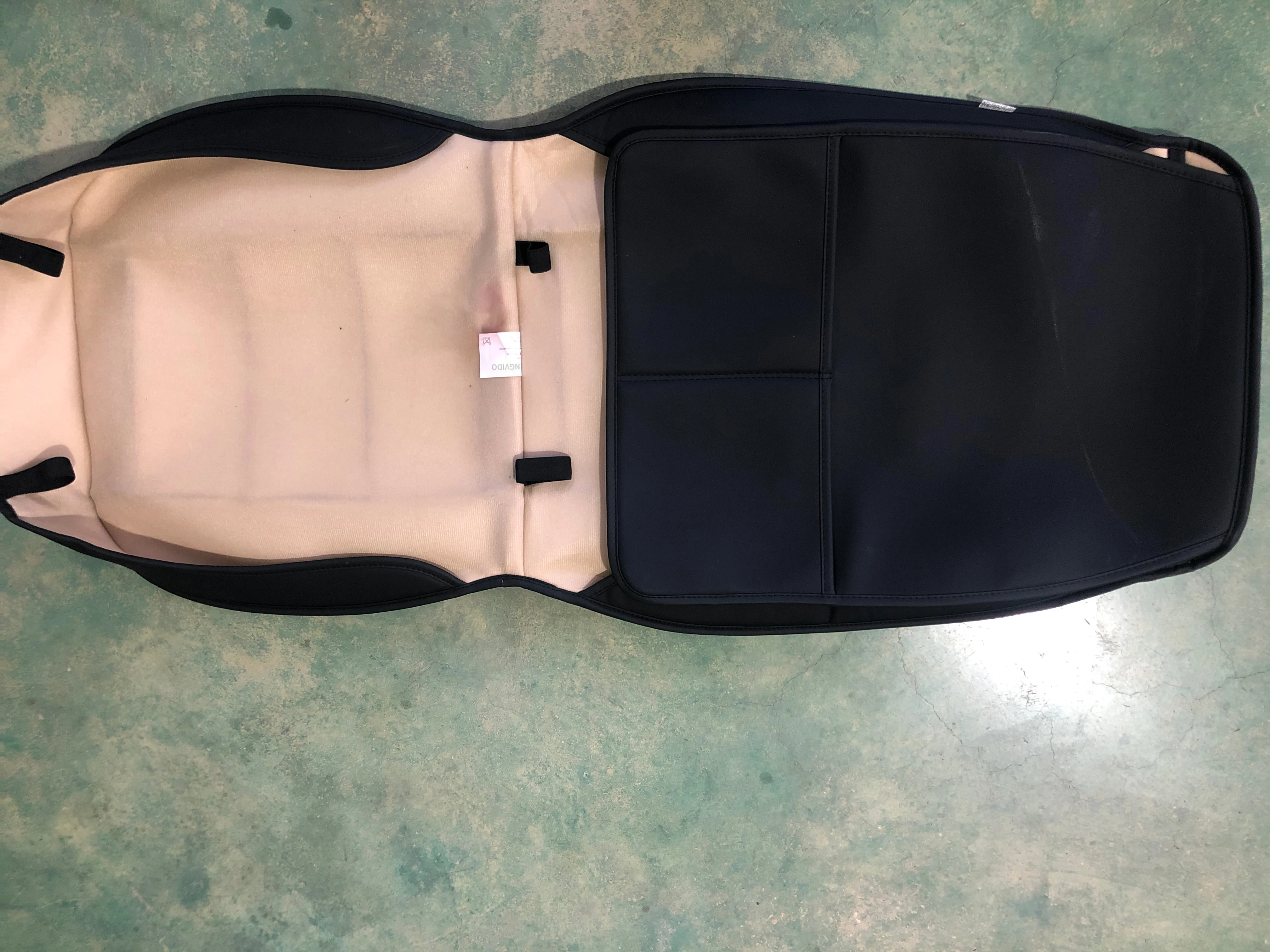 
LINGVIDO Leather Car Seat Covers, Leatherette Automotive Vehicle Cushion Cover Universal Non-Slip Vehicle cushion cover 