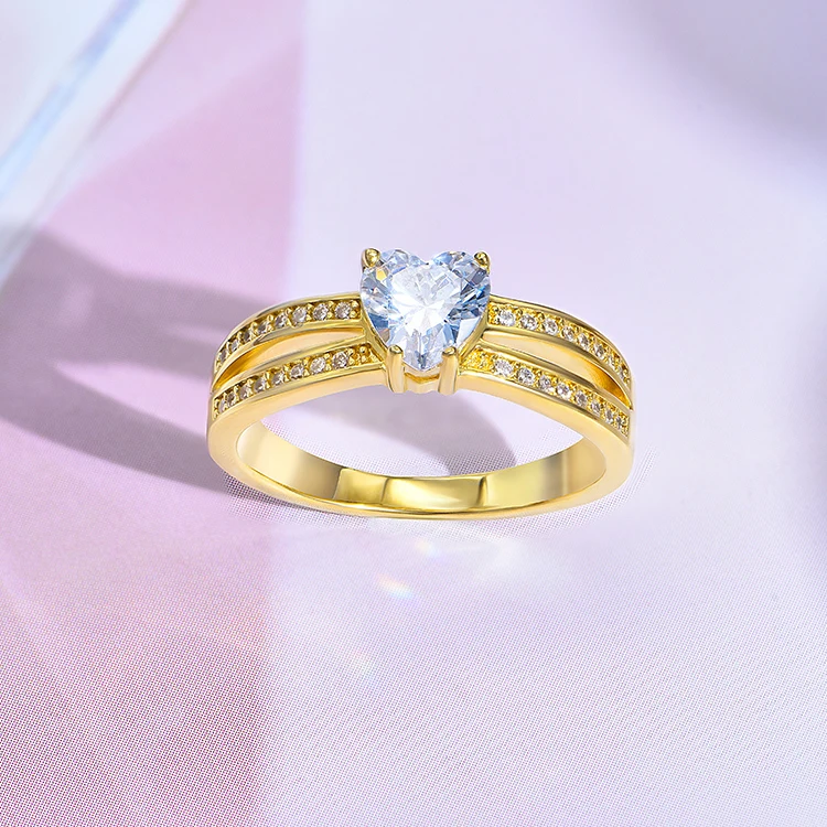 Classic Heart Shaped Ring PVD Gold Plated Jewelry with Zircon Inlay 14k gold plated jewelry wholesale engagement rings for women
