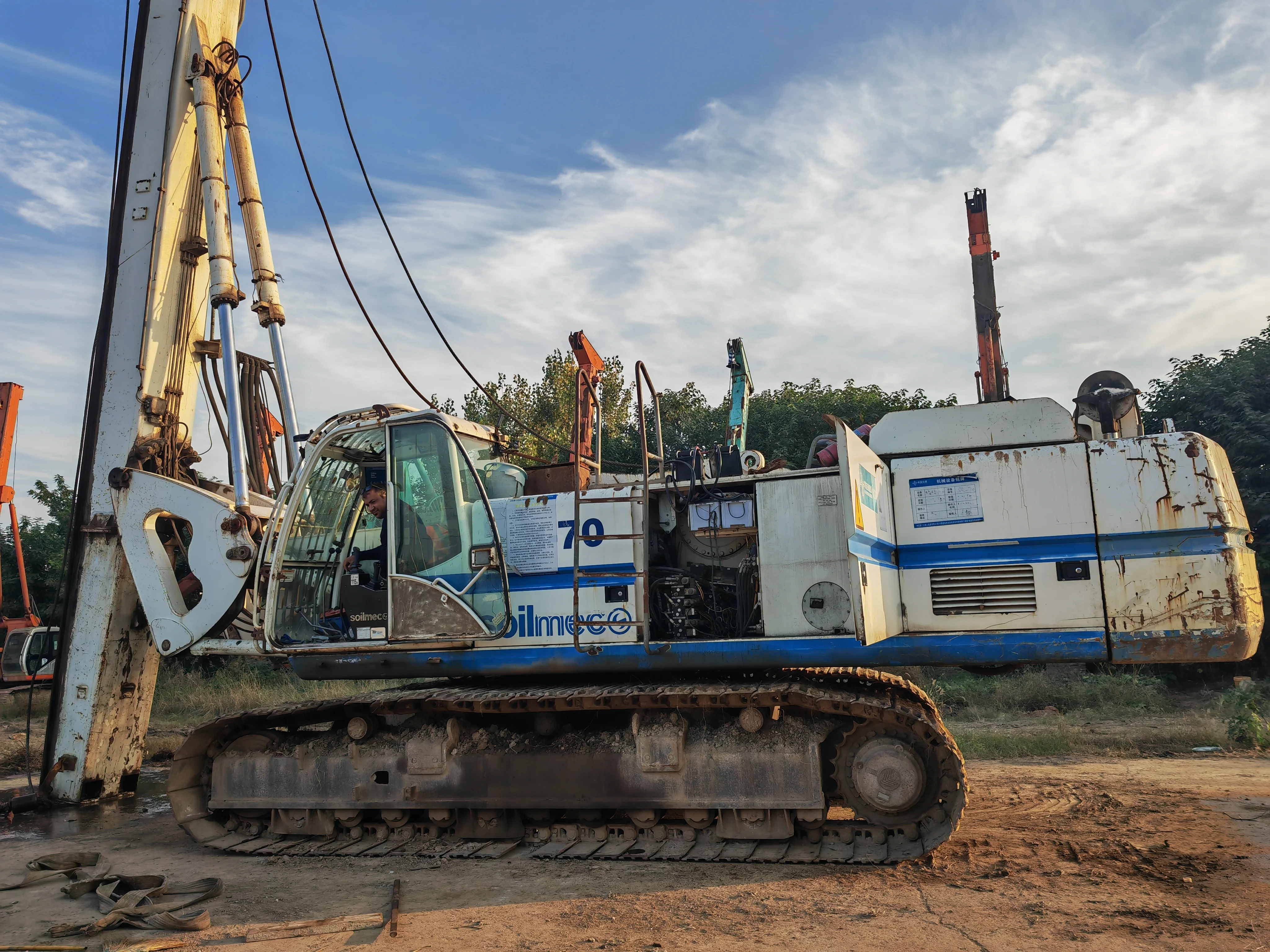Дешевые Soilmec SR60 SR-70 SR-65 SR80 буровая установка soilmecSR70 Земляная гидравлическая свайная