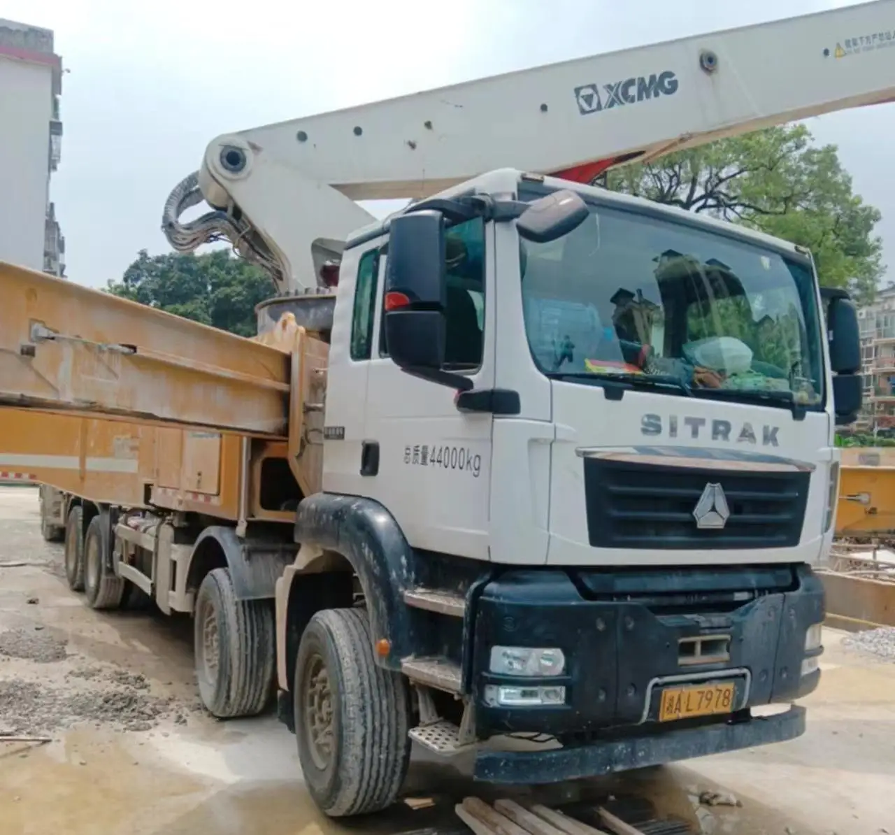 XCMG Official Second Hand 62m HB62V Truck Concrete Pump Used Diesel Mobile Concrete Pump For Sale