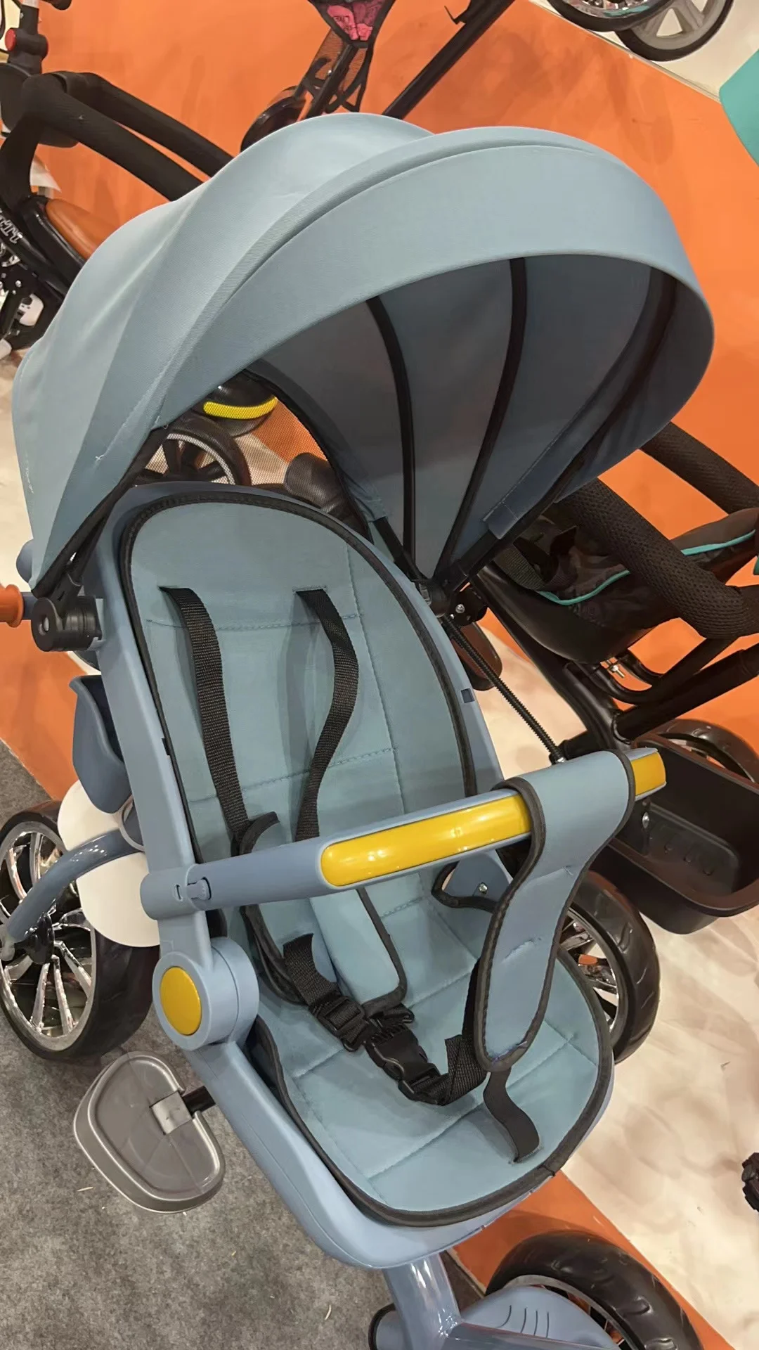 China Factory Children Ride On Tricycle Rotary Seat Push Pedal Trike For Kids With 3 Wheels Air Tyre