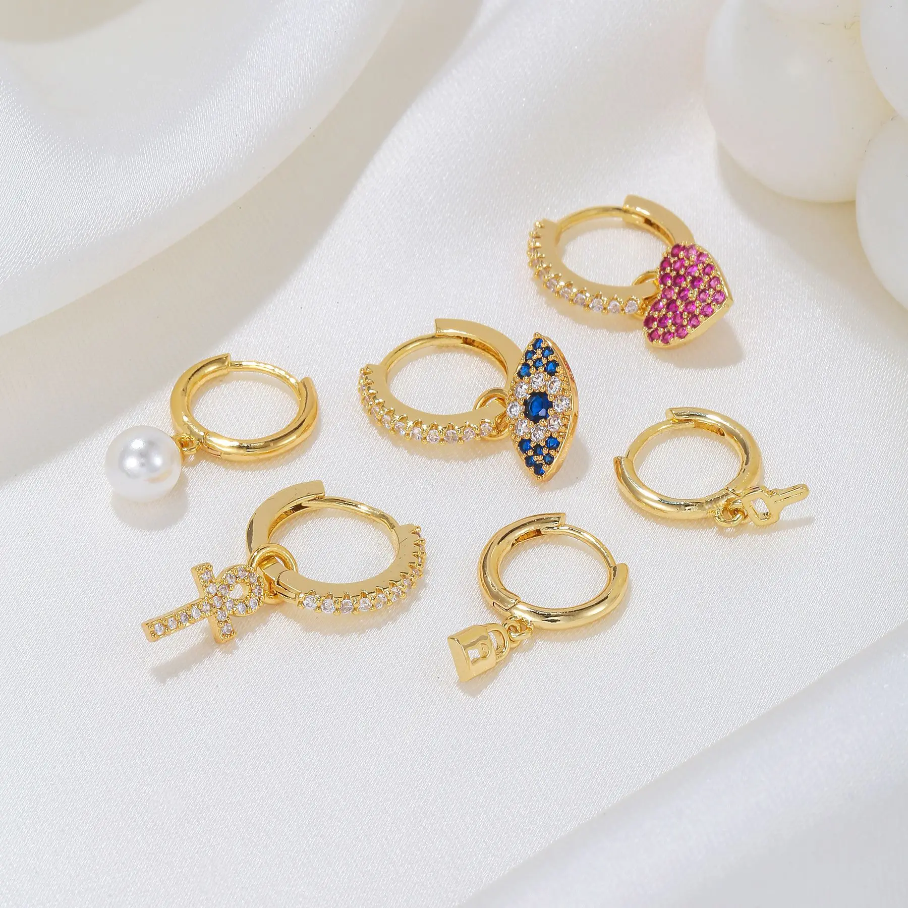 Love Pearl pendant earrings set Ear Buckle Ear Nail Female Colorful Zircon  Gold  bass Earrings Minimalist for Women