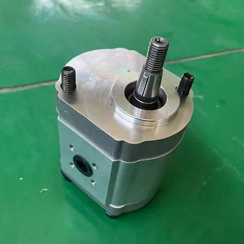 AZMF GEAR PUMP-1.jpg