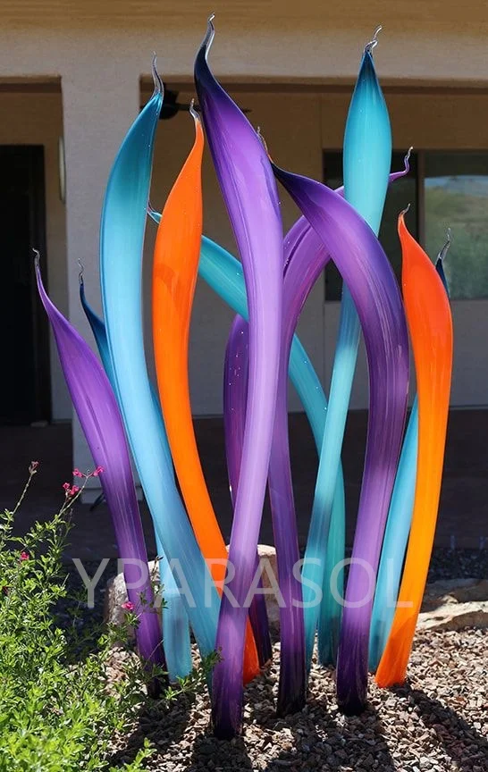 New Design Outdoor Christmas Decorations Factory Price Modern Art Customize Murano Glass Sculpture
