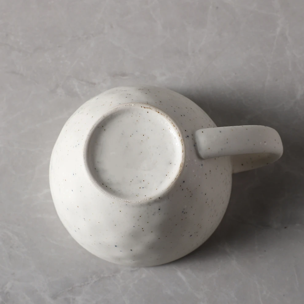 Nordic Style Afternoon Tea Hotel Country Club Spotted Design Pottery Tableware Porcelain Coffee Cup With Round Handle Ceramic