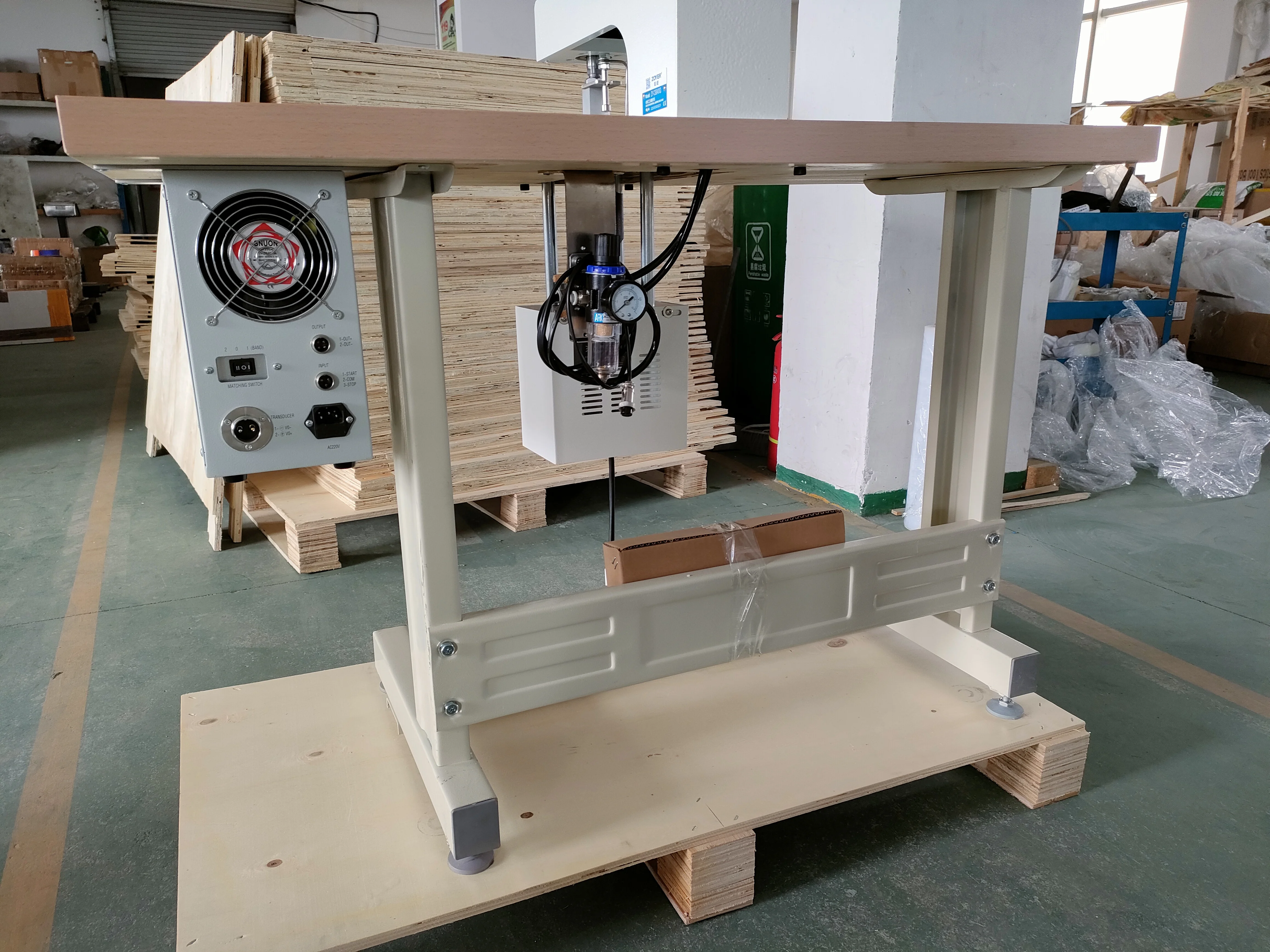 ZY-CSB400 ультразвуковая машина запечатывания нетканый мешок ручка точечная сварочная