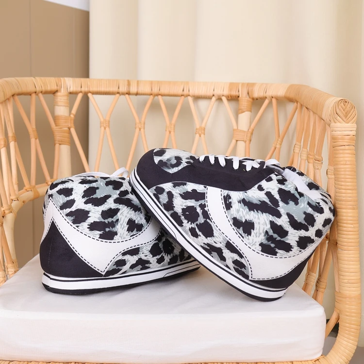 Wholesale custom winter warm super soft plush sneakers slippers house sneaker basketball slippers