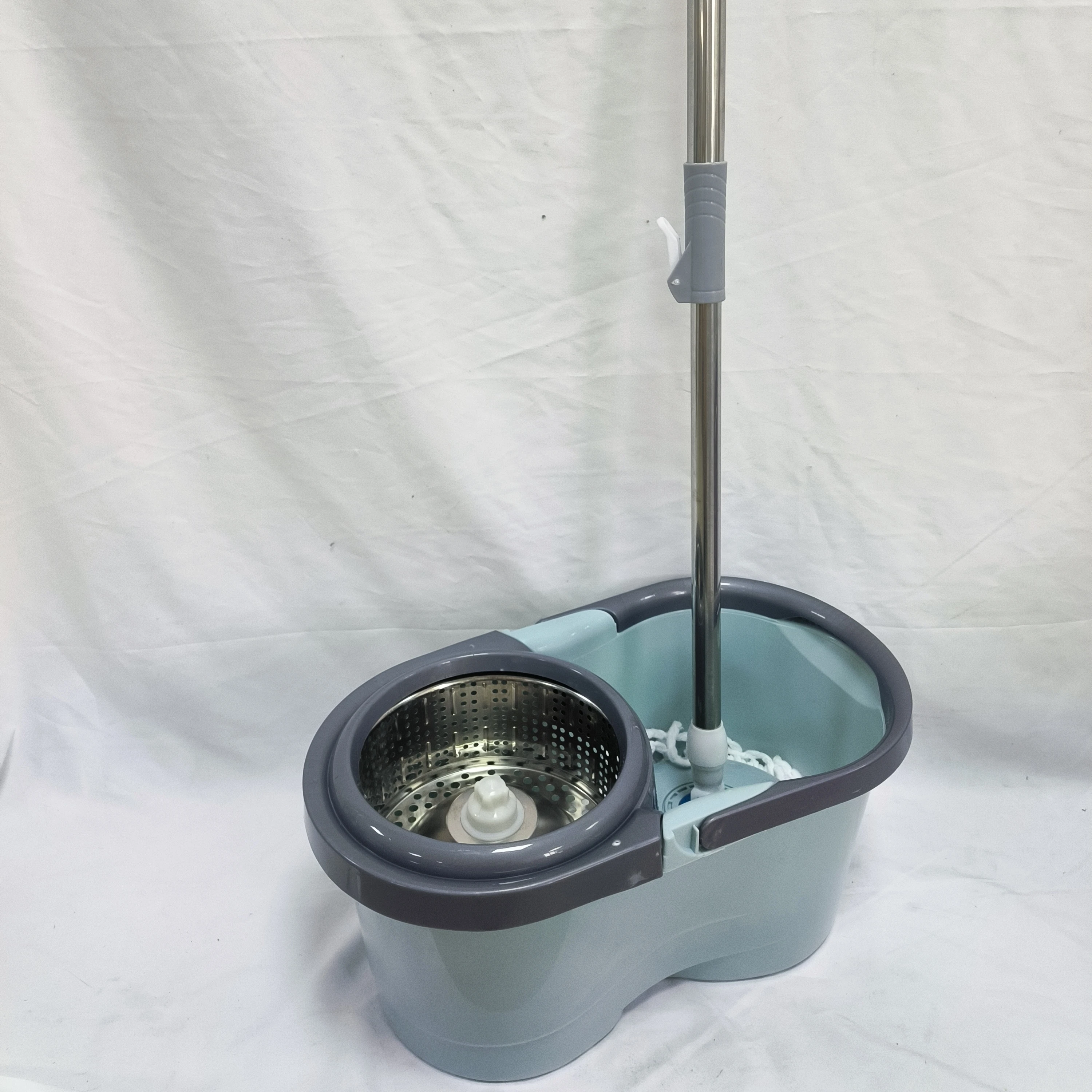 High quality 360 microfiber Spinning mop for bedroom cleaning plastic cleaning rotary mop bucket