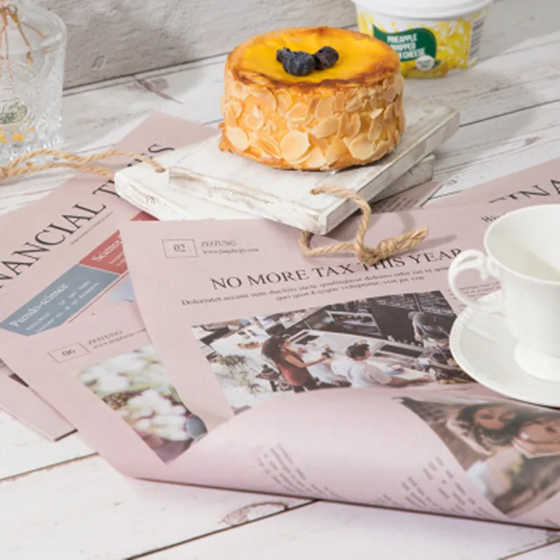 
Retro English newspaper photography props photo decoration decoration wild 