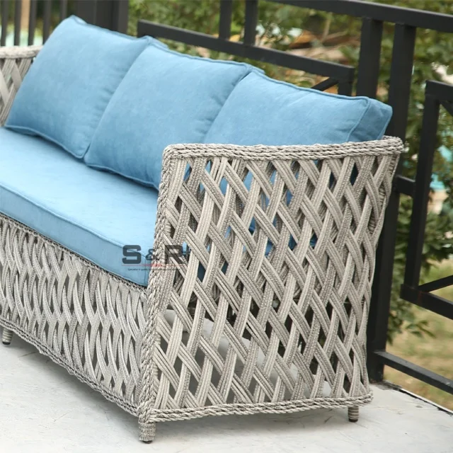 New classic comfort garden style outdoor garden furniture set rattan sofa with table
