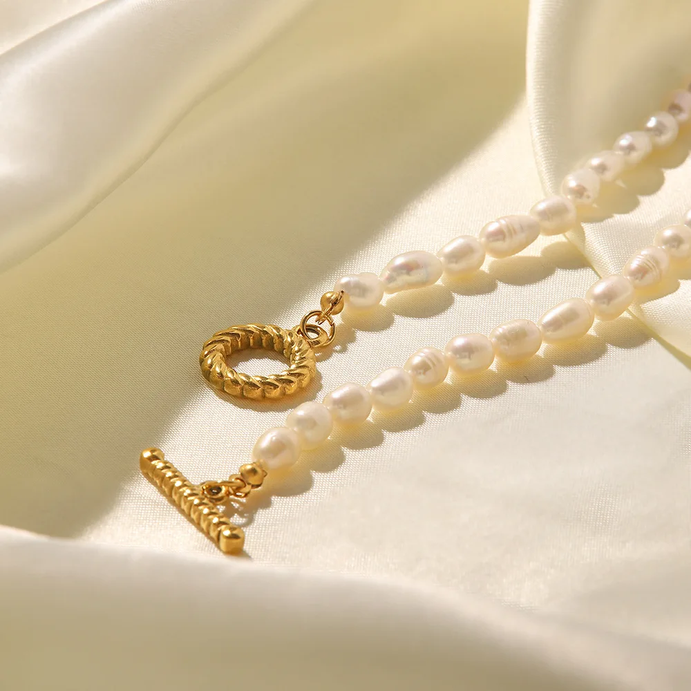 Gift for Mom! Freshwater pearls twist stainless steel PVD plating clasp choker fashion necklace