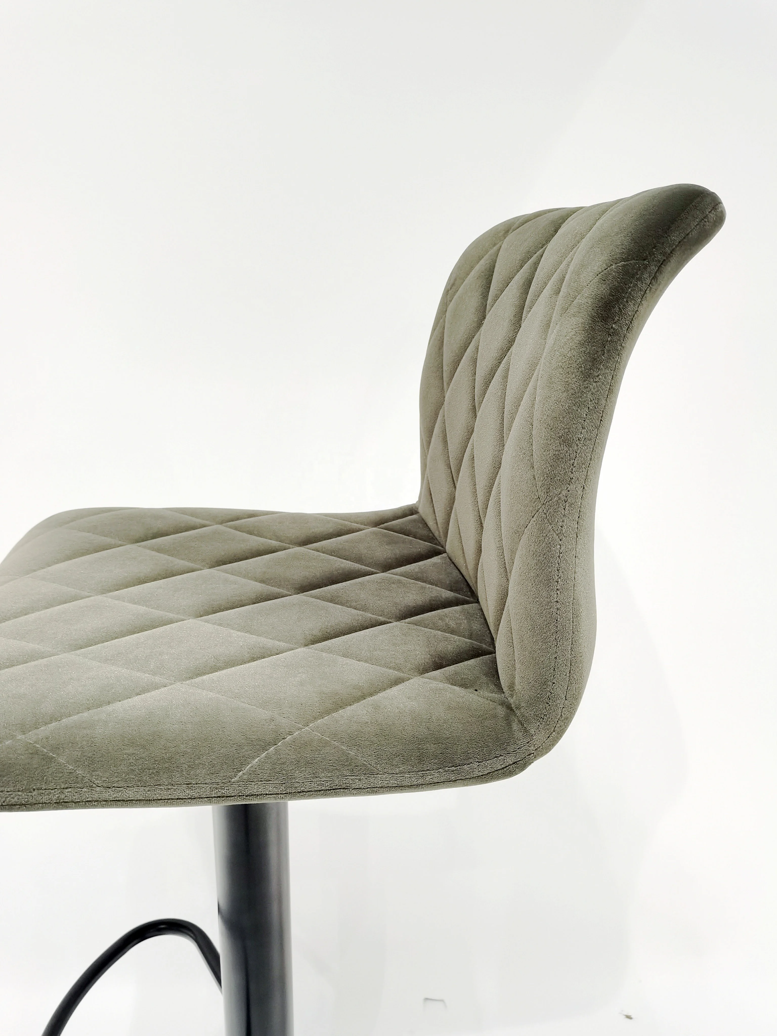 Adjustable height swivel metal frame velvet fabric bar stools chairs for kitchen