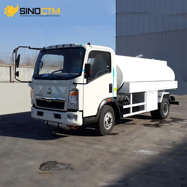 Sinotruk 4x2 Howo 5 тонн до 8 нефтяная цистерна