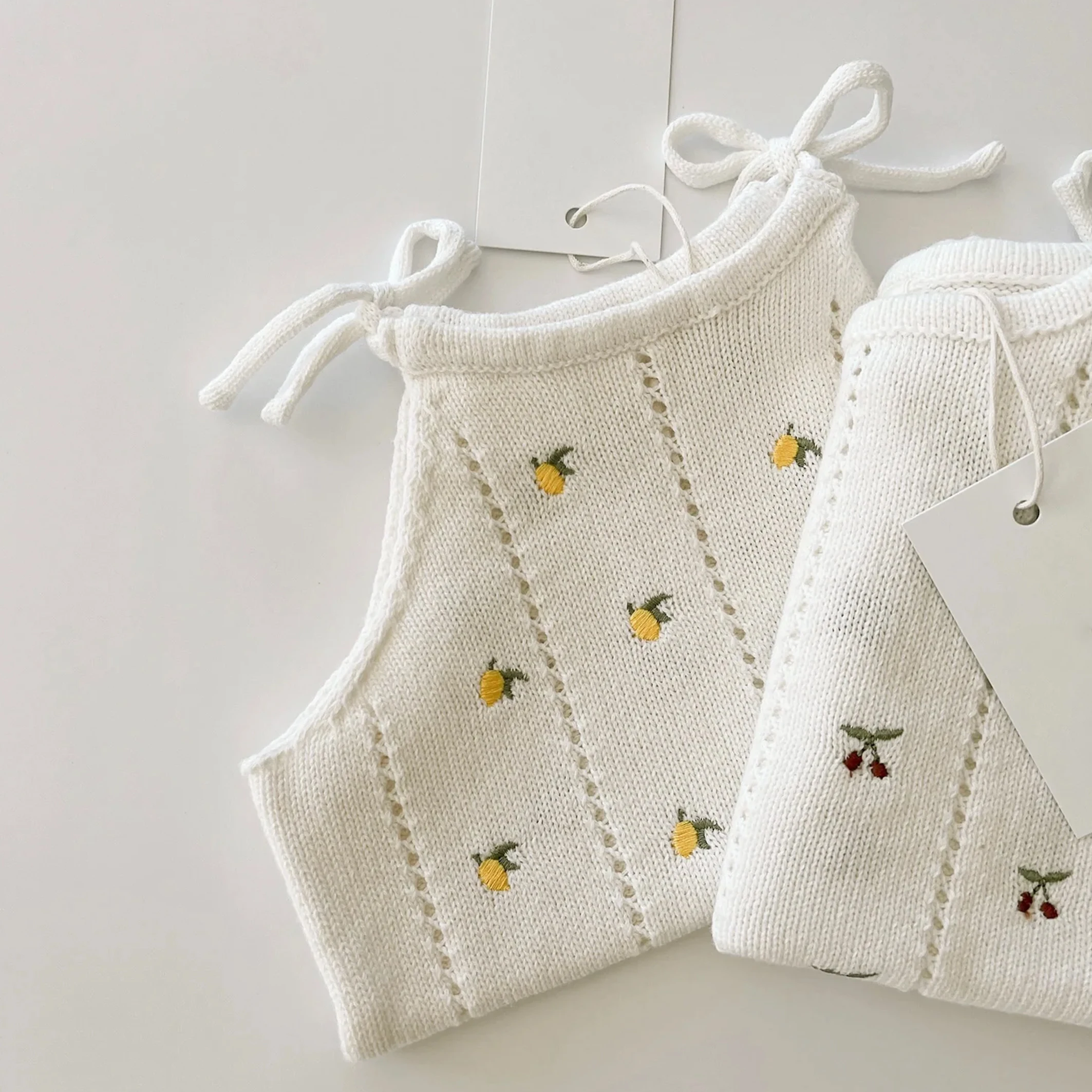 Super cute organic cotton embroidered sleeveless baby knit sweater bodysuit one piece outfits for newborn onesie