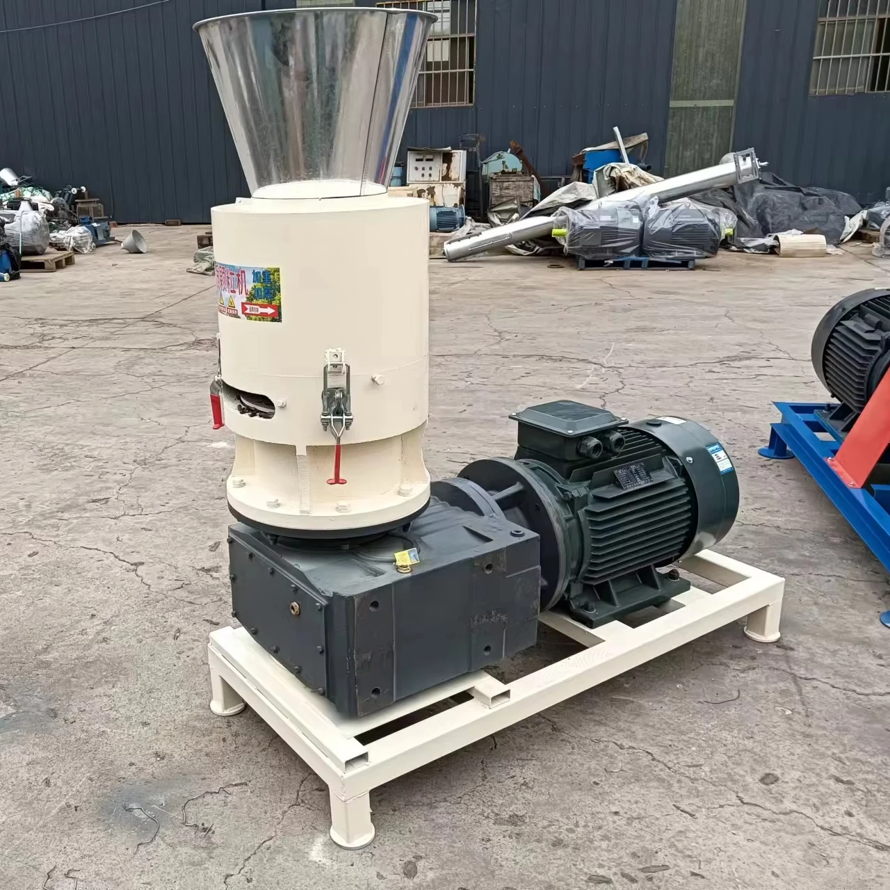 500kg/h Pellet Maker CE Industry Wood Pellets Making Machine Pine Sawdust Pellet Mill Price For Sale