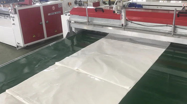 
automatic fly knife system PE bag machine heat bottom side sealing big trash garbage Plastic bag making machine for sale 
